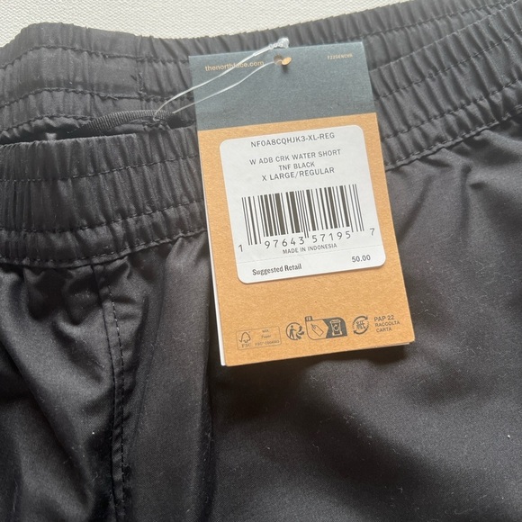The North Face Athletics Shorts Women’s XL Black Flash Dry Running Hiking (E2) - Picture 4 of 7